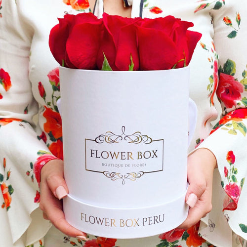 Classic Box Rosas Rojas