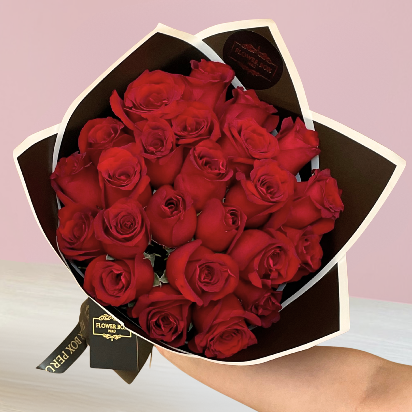 Ramo Deluxe 24 Rosas Rojas - Imagen 2