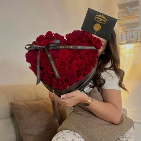 Heart Box 24 Rosas Rojas